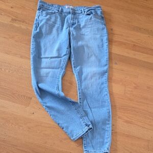 Levi's Light Blue Women's Skinny Jeans